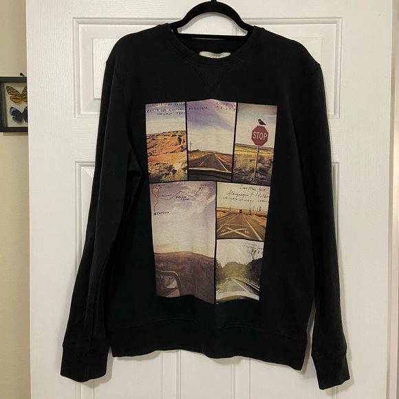 H&M Other - NWOT graphic top